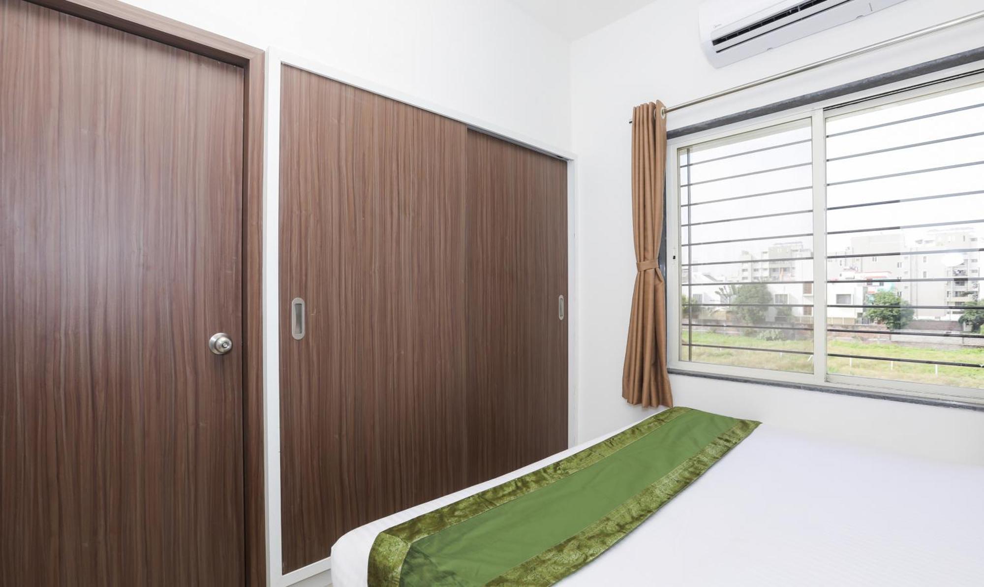 Treebo Sapphire Studio Nashik Bagian luar foto